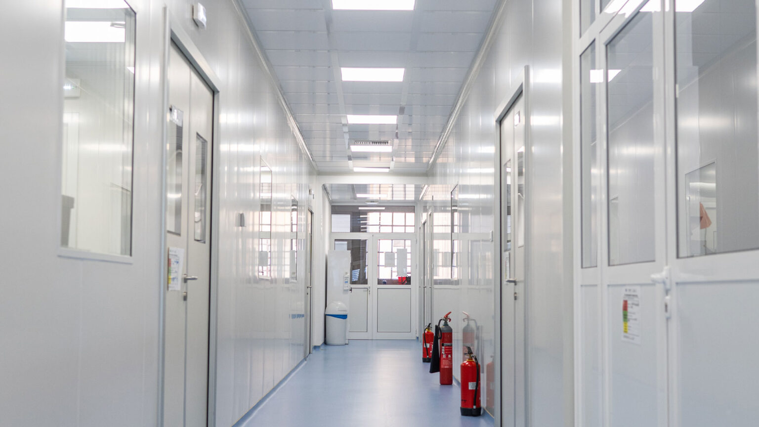 Ex_Cleanroom_001_3886