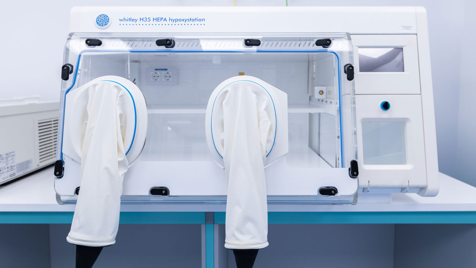 Ex_Cleanroom_6X3A0784