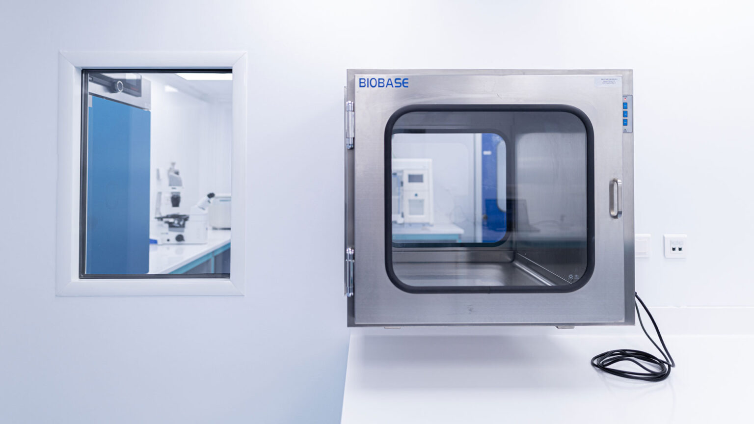 Ex_Cleanroom_6X3A0777